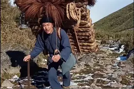 从天全翻二郎山走“小路”的背二哥称“小路娃”，从荥经翻大相岭走“大路”的背二哥称“大路娃”#茶马古道#背二哥视频封面