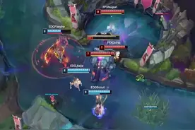 小天盲僧带动全场节奏助FPX击败EDG先下一城！#fpx #edg #lpl 视频封面