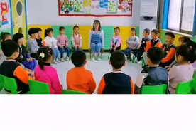 雨水多的季节来喽🤗幼儿音乐律动《小水花与玻璃擦》，一起学起来吧🤗#幼儿音乐律动 #幼儿儿歌 #幼儿园里欢乐多 @DOU+上热门 视频封面