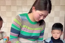 肉摊上没人要的猪皮，在我这里可是把它当宝贝呀🤭花两天时间熬成了固元膏，做一次两个月的面膜都省啦视频封面