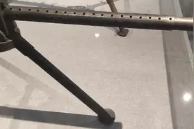 马克沁#武器装备视频封面