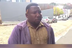 #上热门 外国大哥模仿动物叫声，这也太像了的！#蓝不住我吧 #搞笑 #口技视频封面