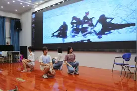 #西北师大附中 #国际部 高一英语展示 #趣dou校园 #英语表演视频封面