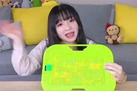 快来猜猜我用蘑菇钉拼出了什么图案吧 #玩具