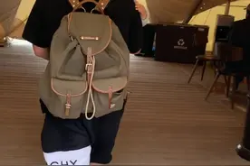 你就是我普通日子里的盖世英雄#第一口米粉#有机米粉#高铁米粉#亨氏绿宝盒视频封面