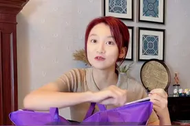 女儿幼儿园校服，一千四多，九件衣服你觉得值不值？#幼儿园 #入园 #开学季视频封面