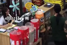中年人的不容易，一米五大叔一次扛9袋米总重270斤，只想给老人和孩子更好的生活视频封面
