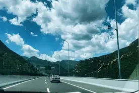 “嗯和嗯嗯”是两回事，“好的跟好吧”也是两回事