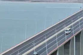 #湛江 公交也停运了，等疫情过后我约你去坐公交车视频封面