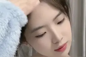 听老人们说：找男朋友的时候 要先看他的眉眼 眉眼浓眉平柔 眼角微微下垂的男人多数都很顾家 很会疼人 #内容过于真实 #治愈系笑容 #怼脸拍 #滑走你就草率了视频封面