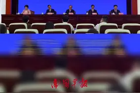 孩子们、家长们、老师们注意了
广西“双减”新政策来了视频封面