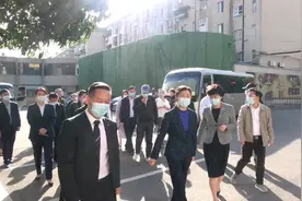湖南省政协主席李微微一行莅临湖南省花鼓戏剧院调研指导！视频封面