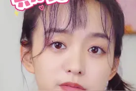 好吧，我摊牌，工作就是为了买皮肤#何泓姗 #春日星随拍 #我相册中的你 #电竞少女视频封面
