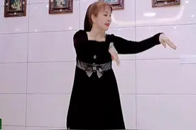 望天边的云彩，听心中的天籁#草原花正开 #跳的不好开心就好视频封面
