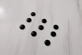 9颗棋子变8颗，有一颗棋子哪里去了？ #魔术#遁地术