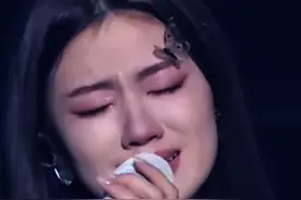 清明时节雨纷纷、思念亲人泪两行、想给天堂打个电话、唱哭了亿万儿女#听完泪奔#清明节 #希望所有烦恼都离你远远的视频封面