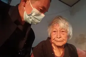 #我的护理日记，作为一个合格护理员真的不容易，有关爱老人的心视频封面