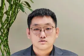 一个人有两个户口是什么情况 #法律科普视频封面