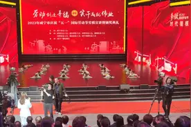 恭喜咸宁市嘉鱼县成功入围武汉都市圈视频封面