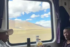 17岁 一个人 带着暑假攒的三千块 偷偷坐上了开往西藏的火车 见了一位故人.#西藏 #旅行 #火车进藏