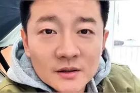 北京地铁男女因占座导致冲突，结果双双进局子被判互殴，行政拘留 #互殴与正当防卫 #内容启发搜索视频封面