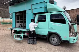 高手在民间#老百姓能开的房车 #货车改房车 #房车生活 #自改房车 #川藏旅行视频封面