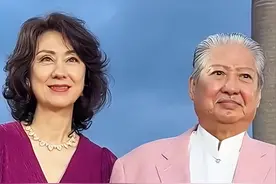 影坛大哥大洪金宝久违亮相，与妻子高丽虹牵手出席活动，有多少人是看着他的功夫喜剧电影长大的？记忆中最灵活的胖子也老了。#娱乐圈 #金像奖 #洪金宝 #一代人的回忆 #活动现场视频封面