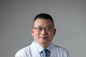 一不小心阳了，会怎么样？#当公立医院遇上硬核科普 #手把手让你更健康 #新冠视频封面