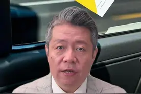 耍大牌还是正常操作？ 张颂文扔信封事件中的情理法。#叔凡说法 #抖来普法2025视频封面