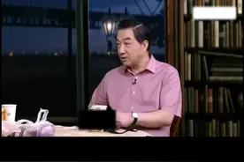 雾霾防激光 越南战争时期越南人民烧稻草放烟雾阻止美军激光制导炸弹轰炸电厂。#张召忠 #战忽局 #局座张召忠 #雾霾防激光 #钱学森视频封面