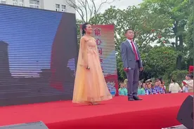 孩子们的节日，师生同乐，共同庆祝“六一”#六一儿童汇演视频视频封面