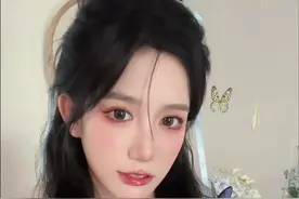 跟着猫猫表情包也能变好看？模特每天都在做的4个#面部按摩 快点学起来吧~#变美#改善大小脸