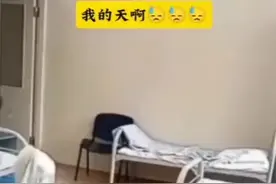 小女孩被拽着头发 提到了床上 一个孤儿院 一个敬老院视频封面