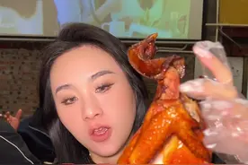 藏在珠海夏湾巷子里的烧鸡！吃一口就知道没白来 #珠海美食 #2025就要passion #珠海烧鸡 #珠海旅游攻略 #珠海夏湾美食视频封面