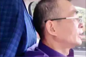 谢浩男找到了，我现在要动身去深圳。这次来包头，我原本是想盯着帽子叔叔，看看能不能找到别的突破口。到现在计划赶不上变化，我不得不先离开这边。5000里风雨兼程，只愿我的小米奇能接谢浩男的好运，早点回家！爸爸等你！#杜小华 #杜后琪 #亲爱的原型只剩杜小华未找到孩子 @寻子谢浩男深圳 @王论大数据视频封面