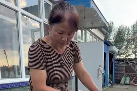 #我的乡村生活 #抖音新农人 #东北大酱 满月粉丝酱刚刚开始发，看开朋友们在等等吃酱吧视频封面