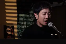 黑夜给了我黑色眼睛，我却用它去寻找光明！#王晓天 #喵小姐 #荣耀 #音乐就要这么玩  #         想听其他歌，评论区告诉我！视频封面
