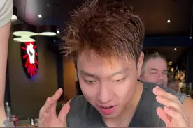 澳洲一个人90刀美式烤肉自助餐！ 吃不完打包带走？猜猜我最后做了什么事全场鼓掌？#自助餐 #牛排#海外生活