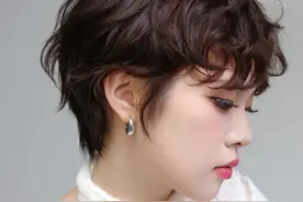 洗完就好看的短发烫发 发根蓬松技巧@抖音短视频 #烫发 #短发烫发 #卷发 #朱斌老师视频封面