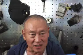 全损买回维修x5m 大修前客户质询维修事项，权衡利弊，全损，买回，再大修，还是自己的车#大修发动机 #实实在在的修车 #宝马x5m视频封面