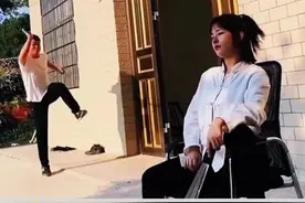 搞笑武术一家人#每天一笑，忘掉烦恼#祝大家开心过好每一 天视频封面