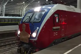 2023年3月5日，#南京 #总要来趟南京吧 #开往春天的列车