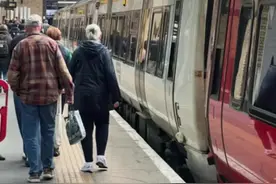 浅浅一聊～（10） uber司机真有点颠了 #山东方言 #uber司机 #离谱 #留学 #打车视频封面