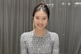 文章马伊琍女儿文君竹16岁了，好漂亮的小美女！ #文君竹 #文章马伊琍女儿16岁生日照 #文爱马 #文章马伊琍女儿16岁了 #文章马伊琍 @DOU+小助手