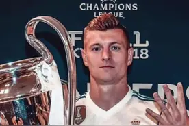 克罗斯官宣退役，这是有大智慧的人啊！ #克罗斯 #克罗斯官宣退役 #皇马 #c罗 #足球视频封面