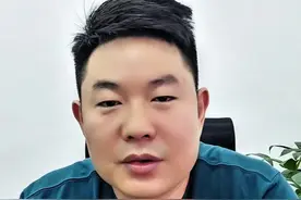 孙杨解禁重返赛场 希望孙杨重返赛场证明给全世界，就算最后要退役也是站着退，目标是地平线，将背影留给世界#孙杨解禁 #孙杨回来了 #自由泳 #国际泳联视频封面