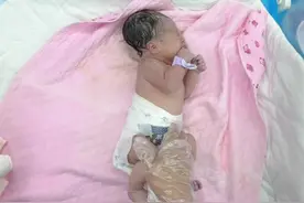 软软糯糯的小女宝，这哭声也太温柔了吧~#人类幼崽 #新生儿视频封面