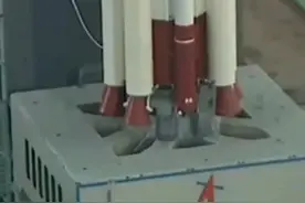 印度地球观测卫星发射任务失败，印度发射地球观测雷达成像卫星的尝试，最终以失败告终。 当地时间5月18日早上5点59分，印度空间研究组织的极地卫星运载火箭（PSLV）搭载卫星“EOS-09”从萨蒂什·达万航天中心升空。发射约6分钟后，由于火箭第三级出现故障，卫星坠毁。原因是在其第三级推进系统出现异常，导致 EOS-09 地球观测卫星发射失败。#印度卫星 #印度视频封面