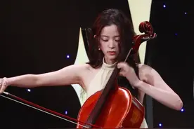 #欧阳娜娜马伯骞超甜合唱 也是梦幻联动合作上了！好养眼的俩人～#欧阳娜娜 #马伯骞 #熠熠生辉闪耀季  #熠熠生辉星火之夜视频封面