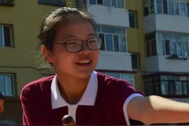 开学一个月，运动会当体委口哨吹了，给同学班级服务了视频封面